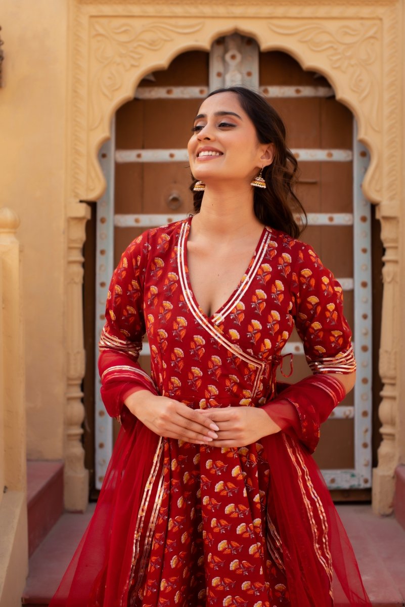 CHHIPA BAZAR RED COTTON GOTA PATTI HAND BLOCK ANGRAKHA SET WITH SOFT NET DUPATTA - Pomcha Jaipur