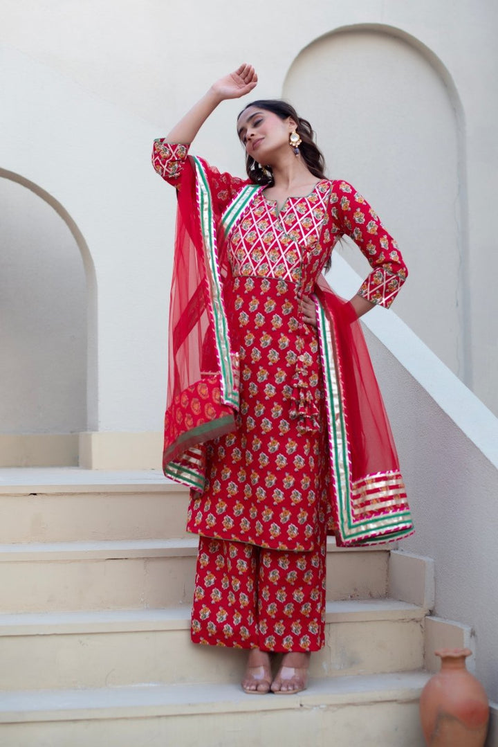 CHHIPA BAZAR RED GOTA PATTI COTTON HAND BLOCK KURTA SET WITH SOFT NET DUAPTTA - Pomcha Jaipur