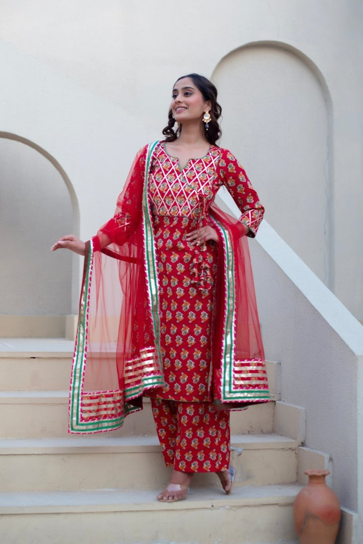 CHHIPA BAZAR RED GOTA PATTI COTTON HAND BLOCK KURTA SET WITH SOFT NET DUAPTTA - Pomcha Jaipur