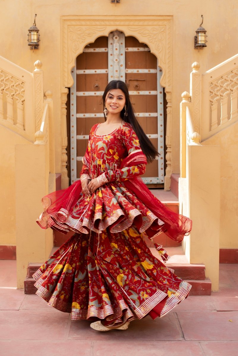 CHHIPA BAZAR RED HAND BLOCK COTTON GOTA PATTI ANARKALI SKIRT SET WITH SOFT NET DUPATTA - Pomcha Jaipur