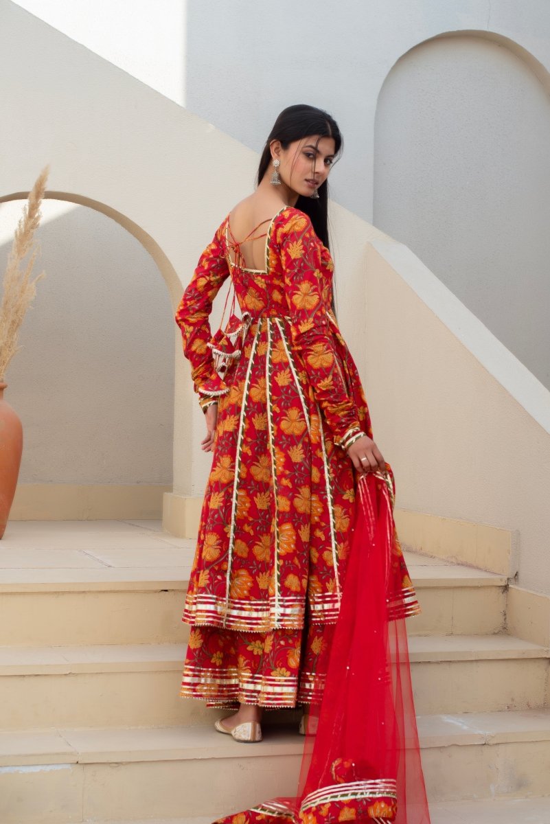 CHHIPA BAZAR RED MASTANI HAND BLOCK GOTA PATTI ANARKALI SET WITH SOFT NET DUPATTA - Pomcha Jaipur