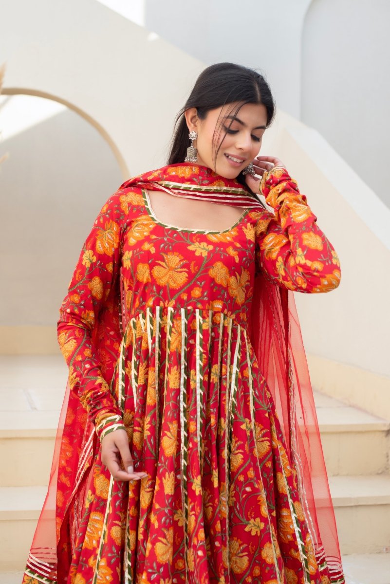 CHHIPA BAZAR RED MASTANI HAND BLOCK GOTA PATTI ANARKALI SET WITH SOFT NET DUPATTA - Pomcha Jaipur
