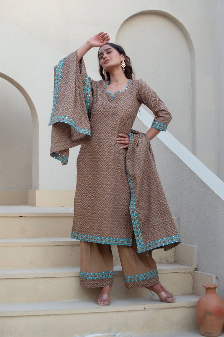 CHHIPA BAZAR SITA COTTON HAND BLOCK SUIT SET WITH COTTON DUPATTA - Pomcha Jaipur