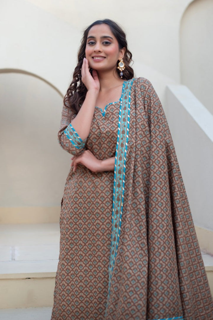 CHHIPA BAZAR SITA COTTON HAND BLOCK SUIT SET WITH COTTON DUPATTA - Pomcha Jaipur