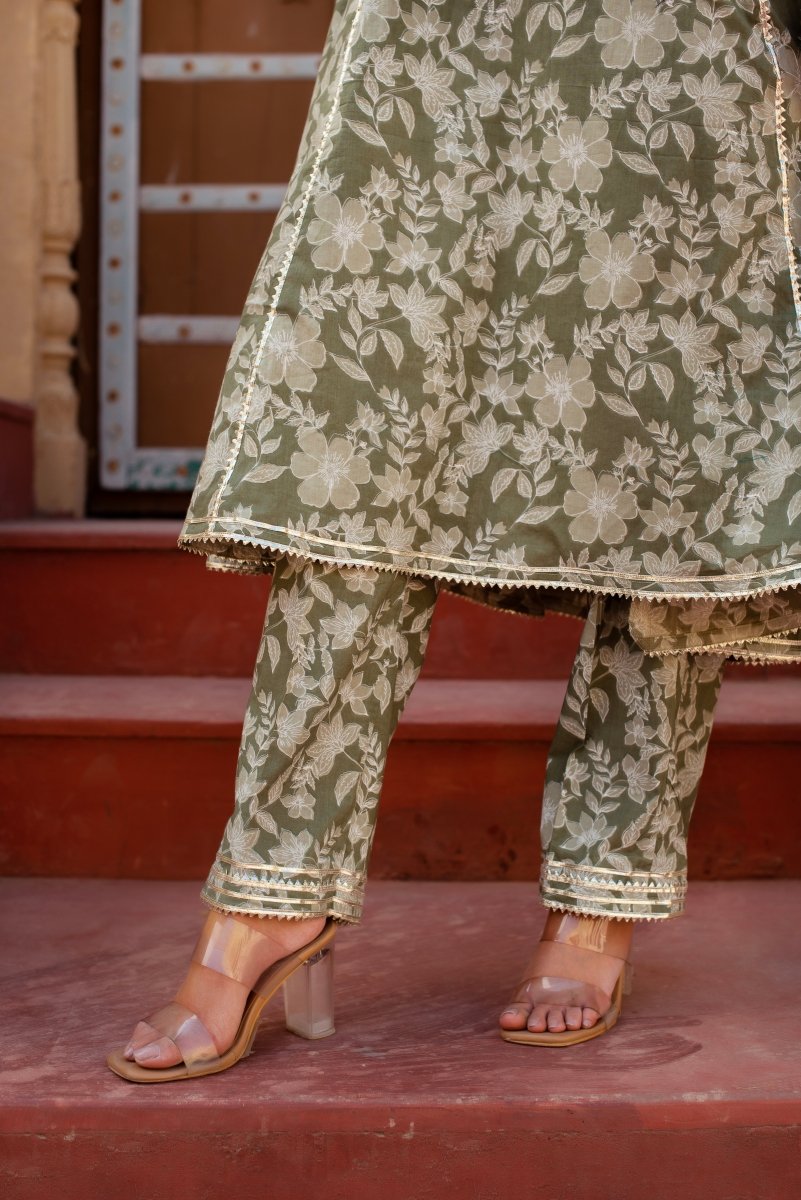 CHHIPA BAZAR TITLI SAGE GREEN GOTA PATTI ANARKALI SET WITH SOFT NET DUPATTA - Pomcha Jaipur