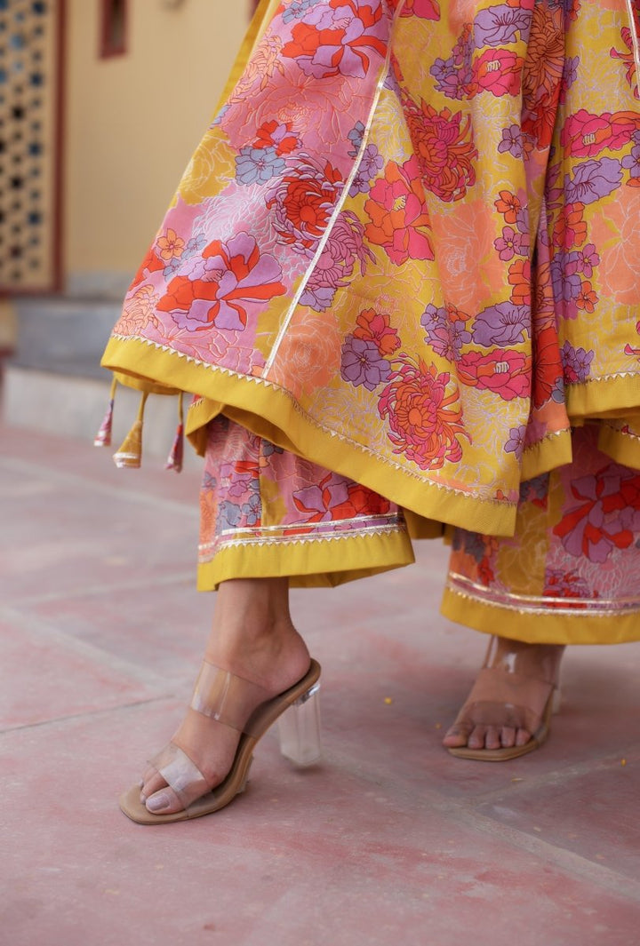 CHHIPA BAZAR YELLOW PINK COTTON GOTA PATTI ANGRAKHA SET WITH SOFT NET DUPATTA - Pomcha Jaipur