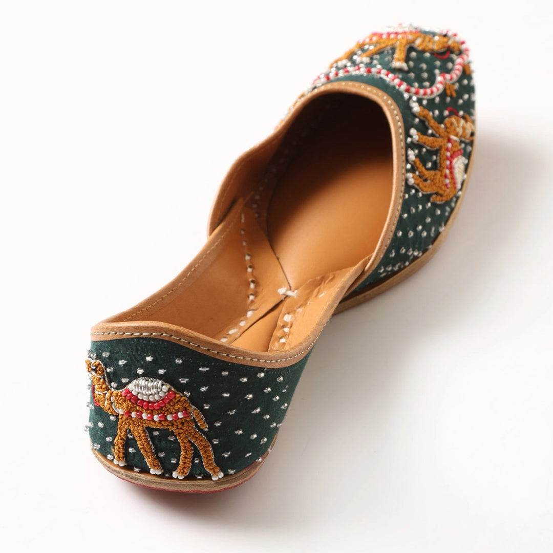 DESERT WALK GREEN MOJARI - Pomcha Jaipur