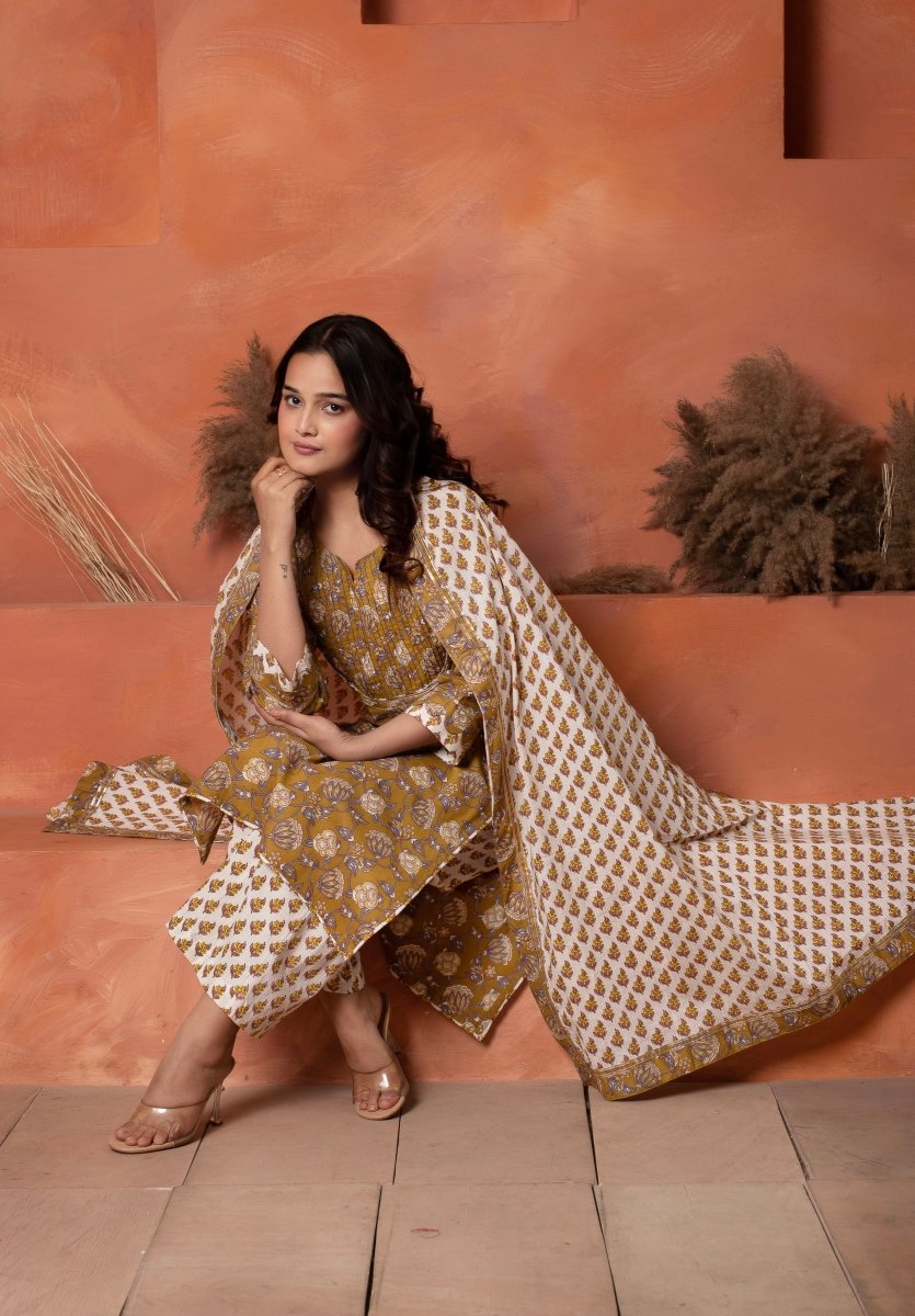 DHOOP CHAAV BROWN HAND BLOCK PRINT COTTON SUIT SET WITH COTTON DUPATTA - Pomcha Jaipur