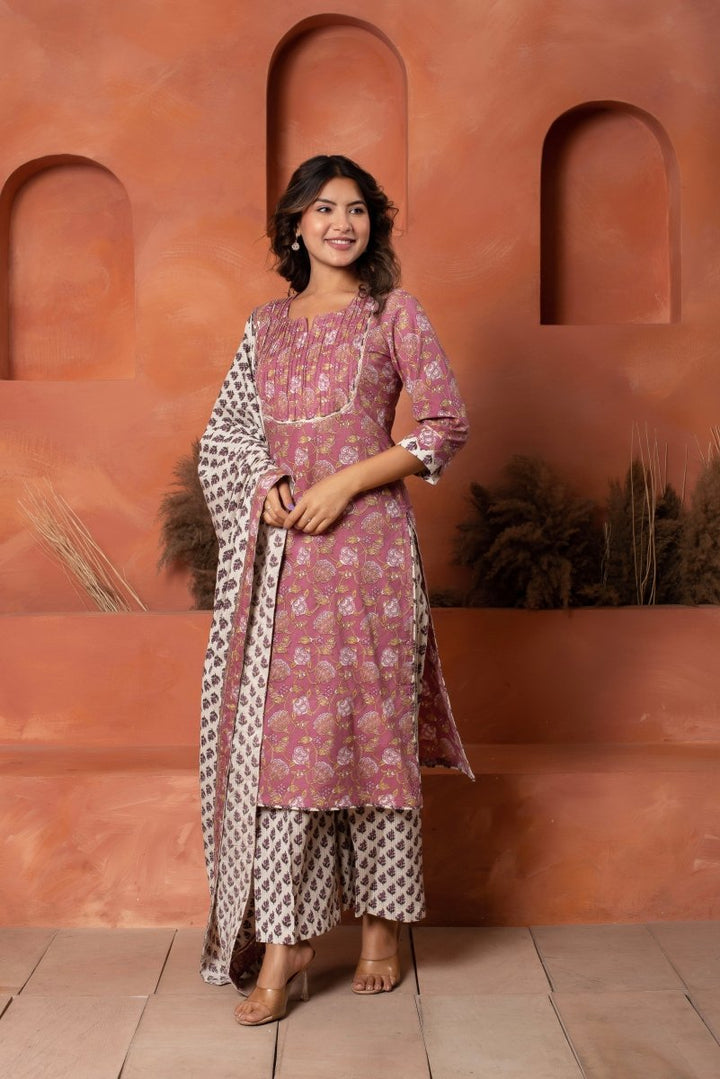 DHOOP CHAAV DUSKY ROSE HAND BLOCK COTTON SUIT SET WITH COTTON DUPATTA - Pomcha Jaipur