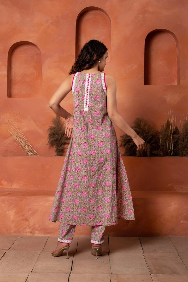 DHOOP CHAAV GREY HAND BLOCK COTTON CO - ORD SET - Pomcha Jaipur