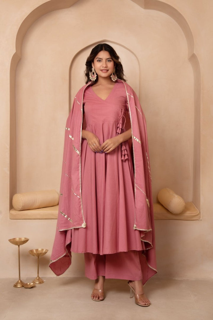 DHOOP CHAAV MIRA DUSTY PINK COTTON ANGRAKHA SET WITH COTTON DUPATTA - Pomcha Jaipur