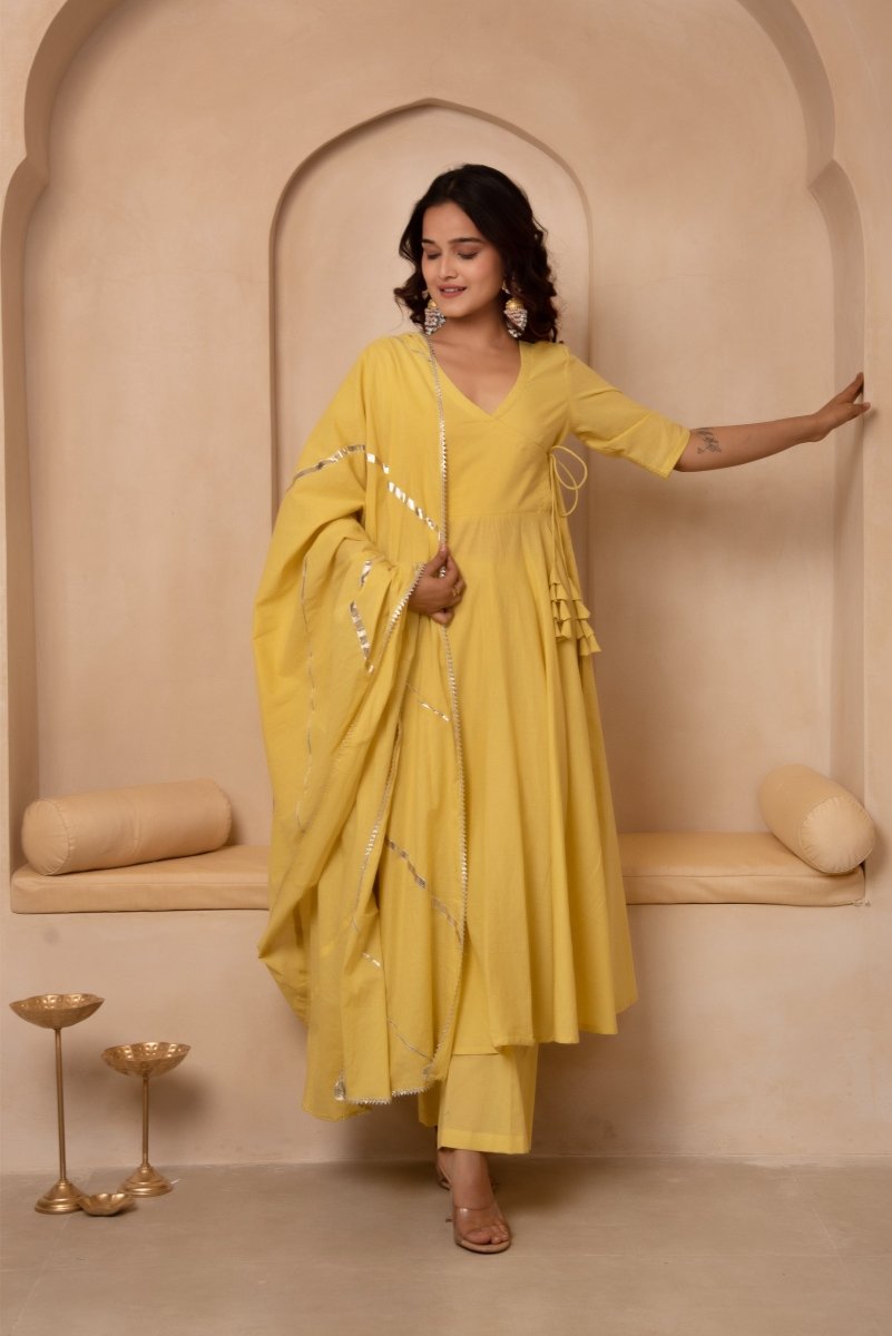 DHOOP CHAAV MIRA DUSTY YELLOW COTTON ANGRAKHA SET WITH COTTON DUPATTA - Pomcha Jaipur