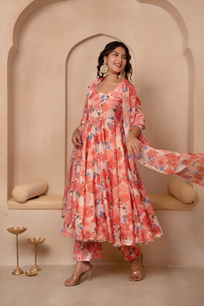 DHOOP CHAAV PEACH FLORAL MUSLIN ANARKALI SET WITH ORGANZA DUPATTA - Pomcha Jaipur