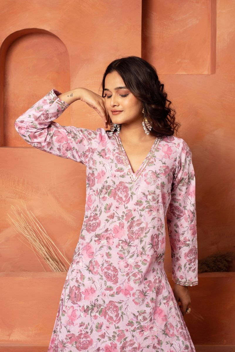 DHOOP CHAAV PINK COTTON PRINTED GOTA PATTI KURTA SKIRT SET WITH NET DUPATTA - Pomcha Jaipur