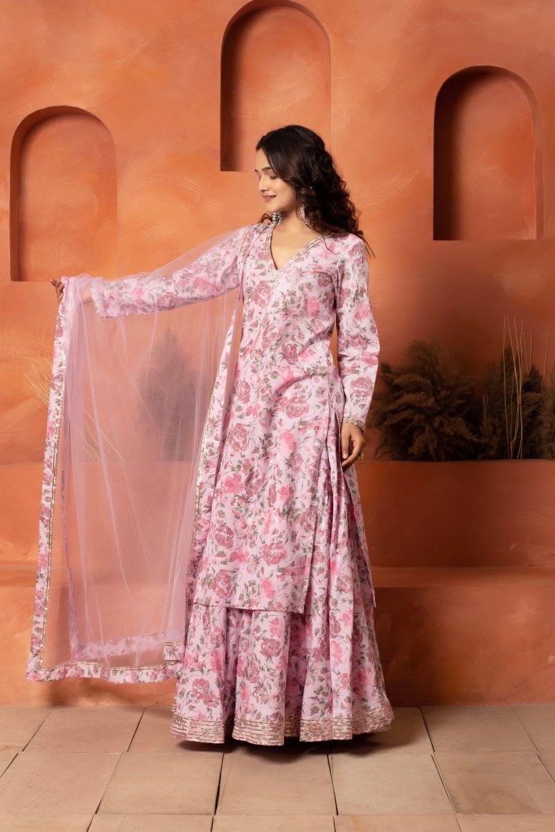 DHOOP CHAAV PINK COTTON PRINTED GOTA PATTI KURTA SKIRT SET WITH NET DUPATTA - Pomcha Jaipur