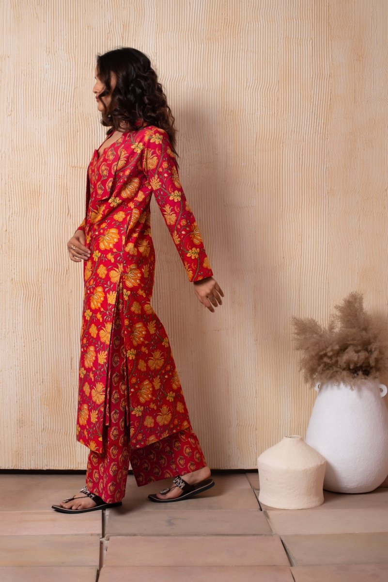 DHOOP - CHAAV RAHA RED COTTON HAND BLOCK KURTA AND PANT WITH BLAZER - Pomcha Jaipur