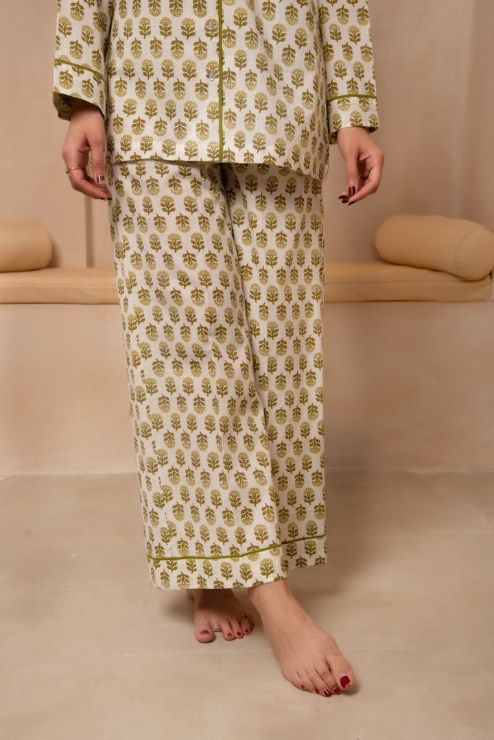 DHOOP CHAAV SAANJH GREEN MOTIF NIGHT SUIT SET - Pomcha Jaipur