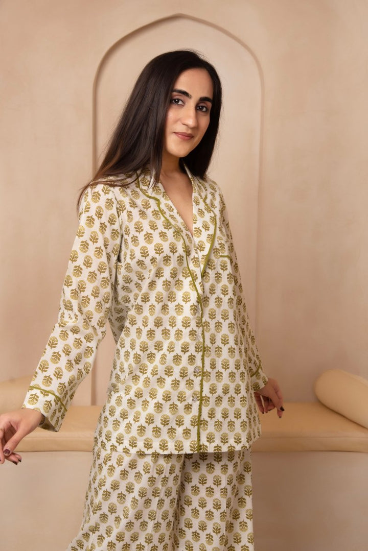 DHOOP CHAAV SAANJH GREEN MOTIF NIGHT SUIT SET - Pomcha Jaipur