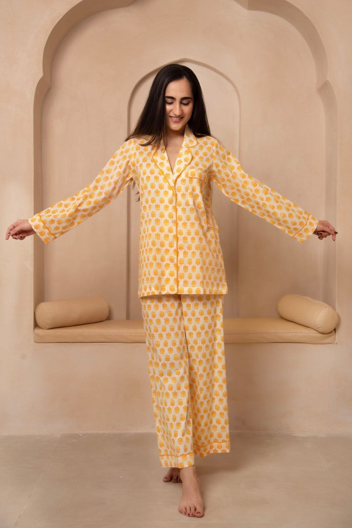 DHOOP CHAAV SAANJH YELLOW MOTIF NIGHT SUIT SET - Pomcha Jaipur