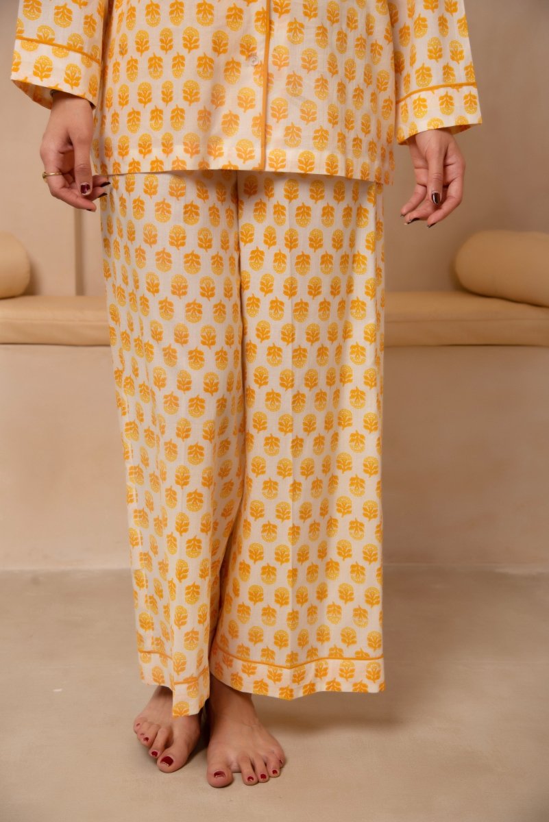 DHOOP CHAAV SAANJH YELLOW MOTIF NIGHT SUIT SET - Pomcha Jaipur