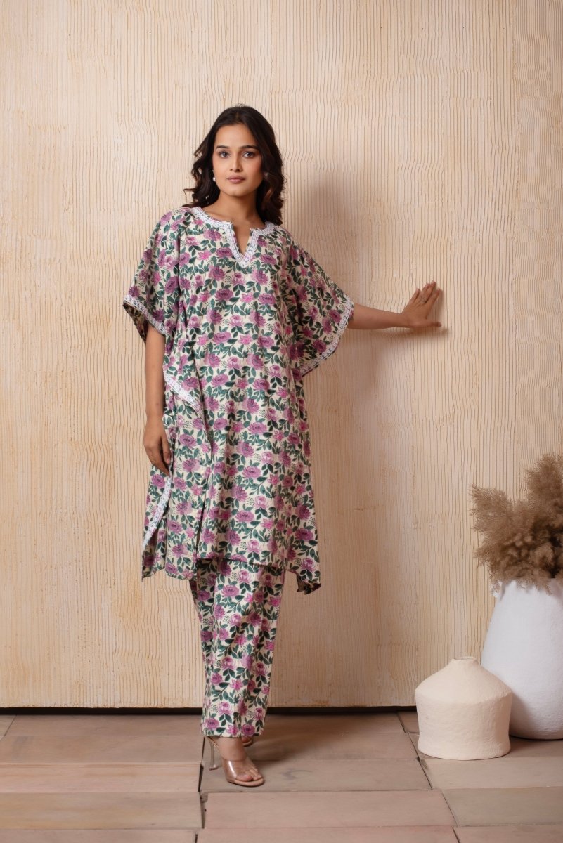 DHOOP CHAAV WHITE COTTON PURPLE PHOOL JAAL KAFTAN PANT SET - Pomcha Jaipur