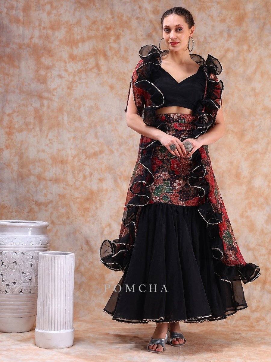 DIL KASH BLACK MUSLIN AND ORGANZA LEHENGA WITH CHIFFON SHRUG SET - Pomcha Jaipur