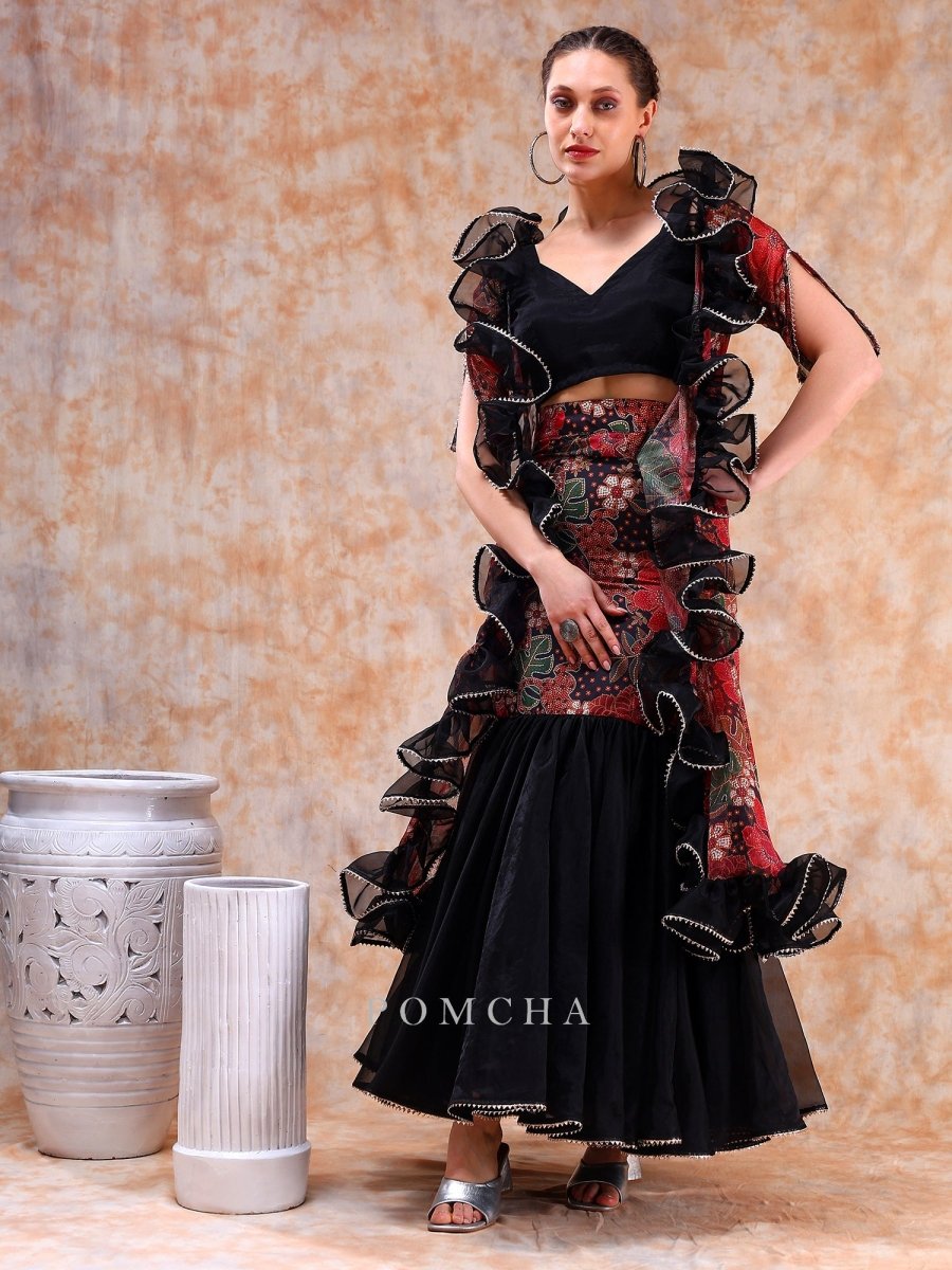 DIL KASH BLACK MUSLIN AND ORGANZA LEHENGA WITH CHIFFON SHRUG SET - Pomcha Jaipur