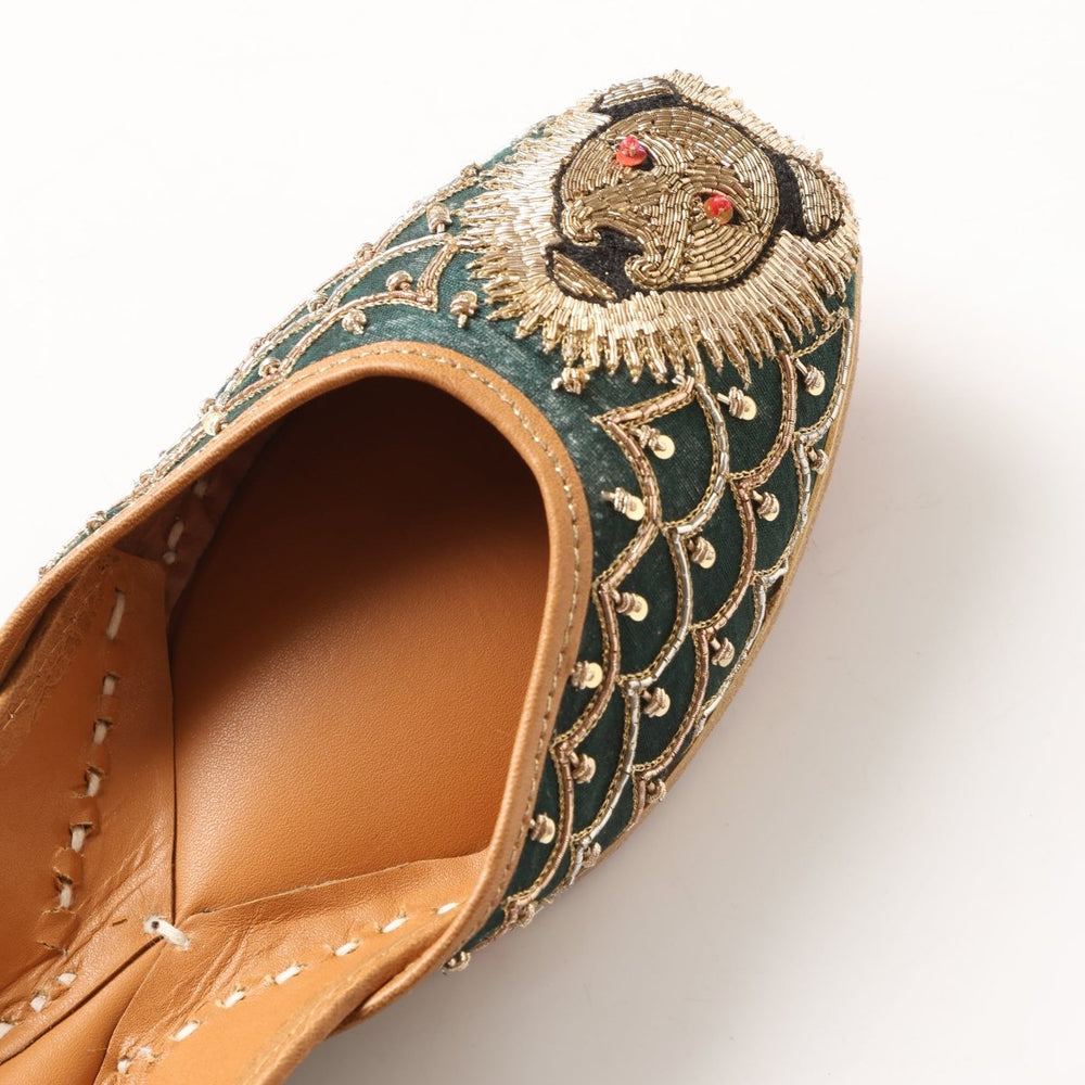 FIERCE GREEN MOJARI - Pomcha Jaipur