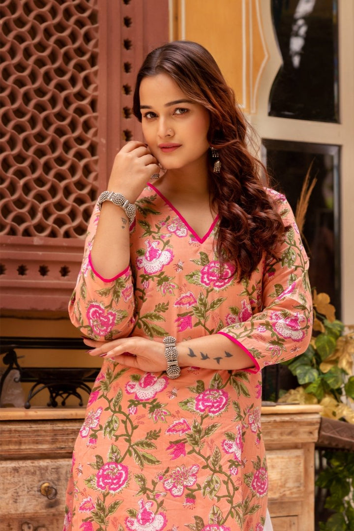 GAURANGI PEACH PINK COTTON HAND BLOCK PRINT SUIT SET WITH SOFT NET DUPATTA - Pomcha Jaipur