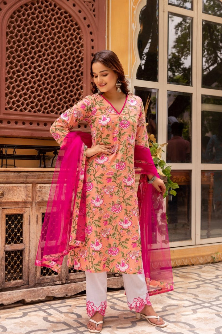 GAURANGI PEACH PINK COTTON HAND BLOCK PRINT SUIT SET WITH SOFT NET DUPATTA - Pomcha Jaipur