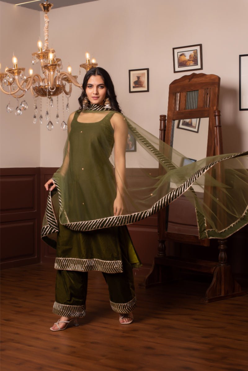 GHAZAL GREEN VELVET GOTA PATTI KURTA SET WITH SOFT NET DUPATTA - Pomcha Jaipur
