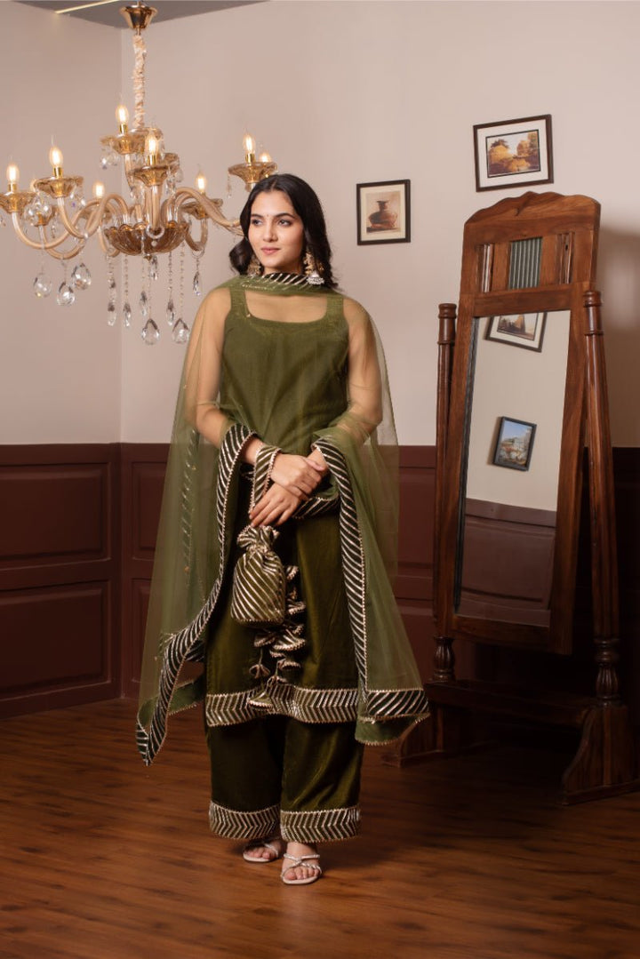 GHAZAL GREEN VELVET GOTA PATTI KURTA SET WITH SOFT NET DUPATTA - Pomcha Jaipur