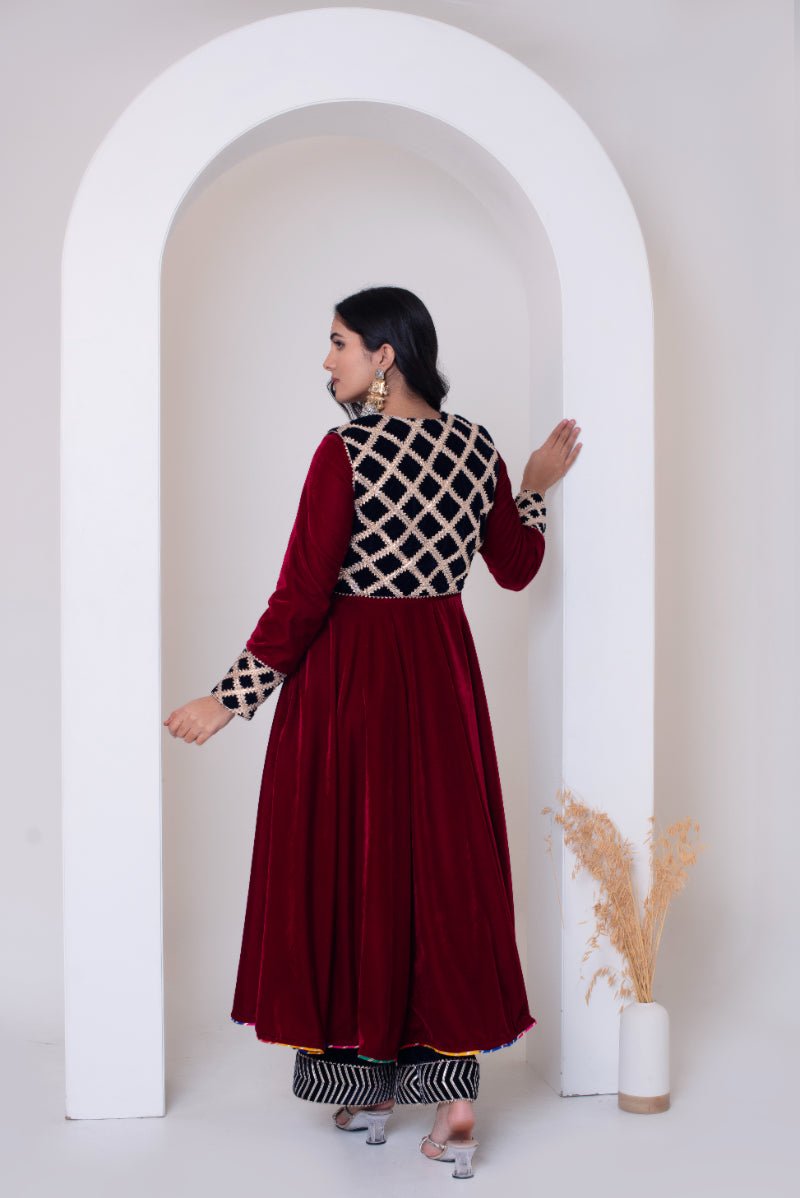 GHAZAL MAROON VELVET GOTA PATTI ANARKALI SET WITH VELVET VEST AND SOFT NET DUPATTA - Pomcha Jaipur