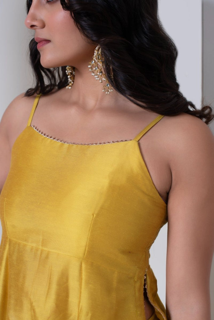 GHAZAL YELLOW COTTON SILK KURTA SET WITH FRILL ORGANZA DUPATTA - Pomcha Jaipur