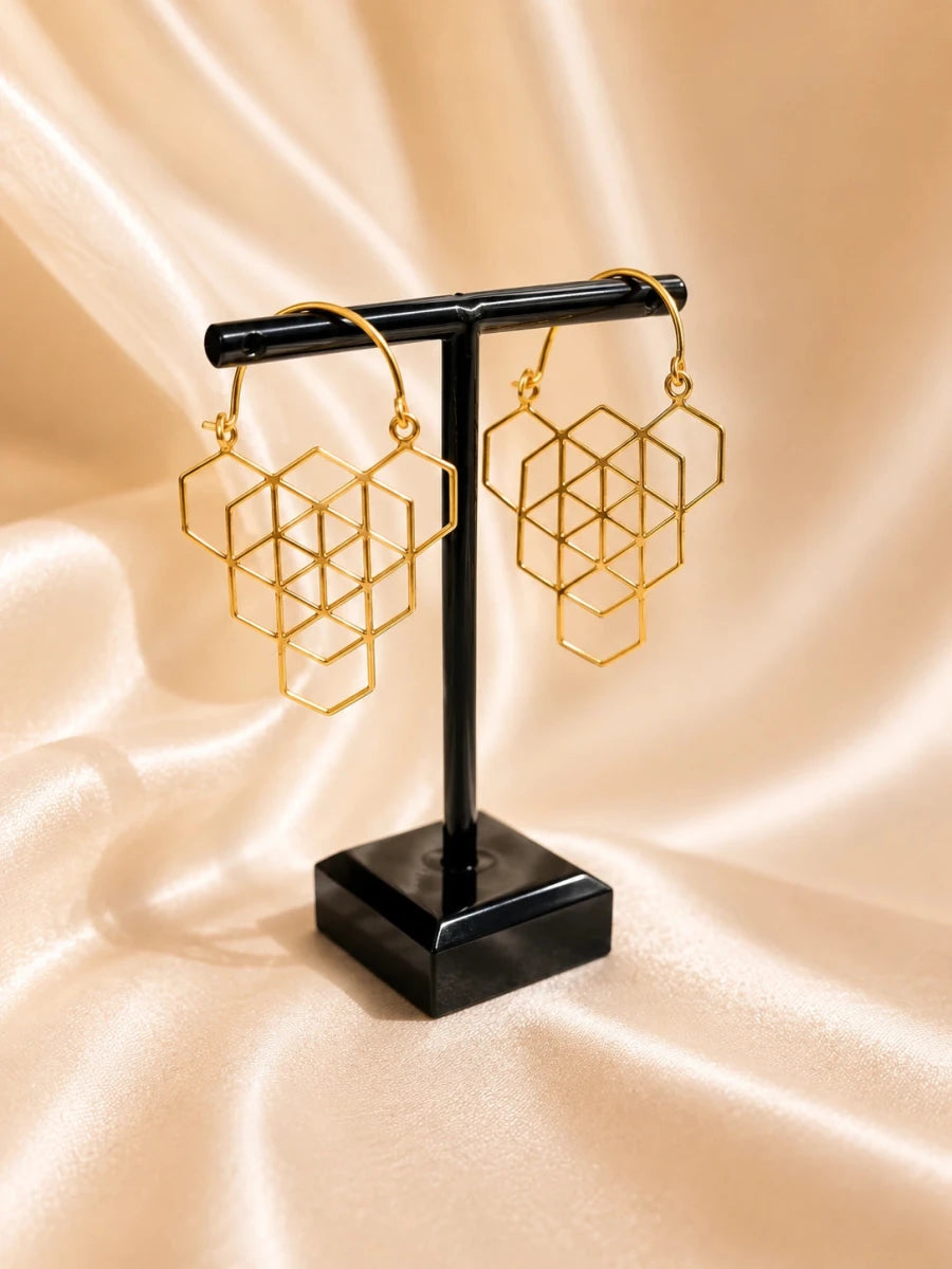 GOLDEN GRID EARRINGS - Pomcha Jaipur