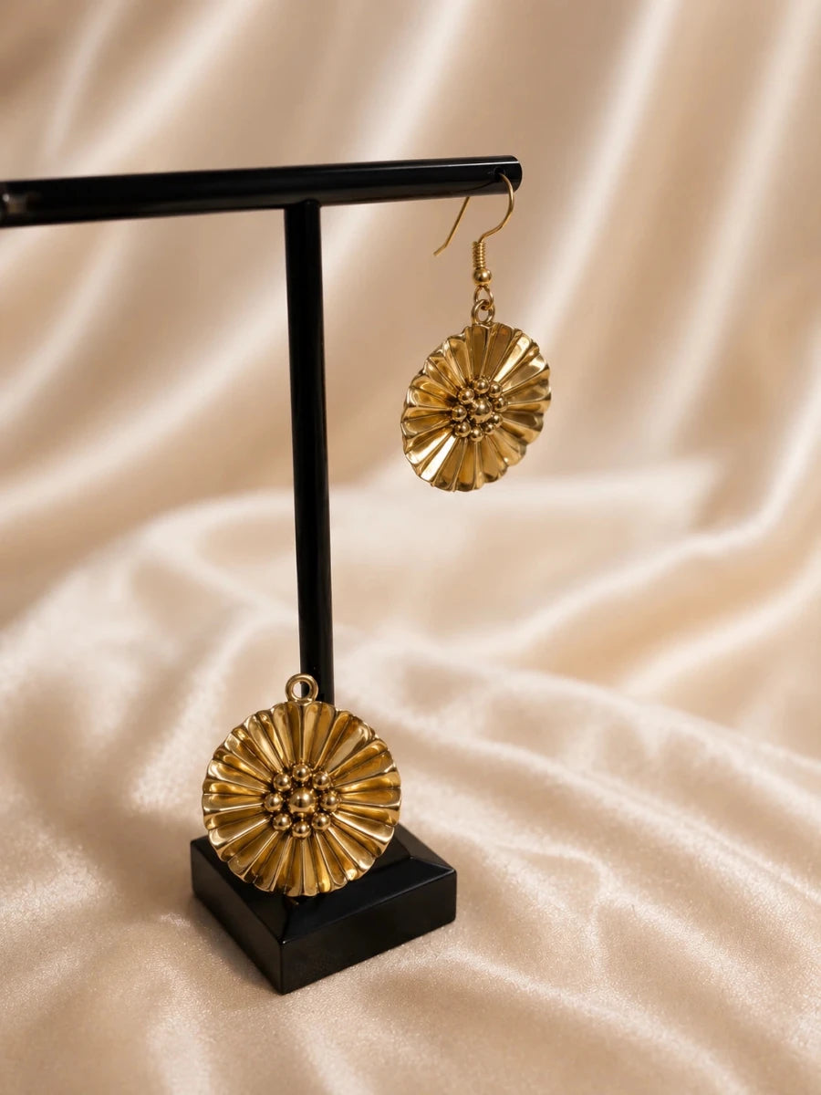 GOLDEN RUSTIC EARRINGS - Pomcha Jaipur