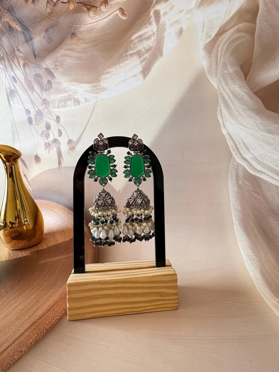 GREEN STONE SLIVER OXIDISED PEARL EARRING SET - Pomcha Jaipur