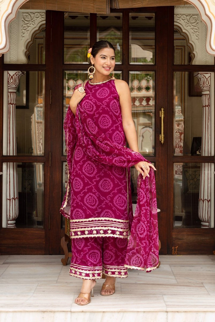 GULABI GALIYAN BANDHEJ GEORGETTE CRANBERRY SUIT SET WITH GEORGETTE DUPATTA - Pomcha Jaipur