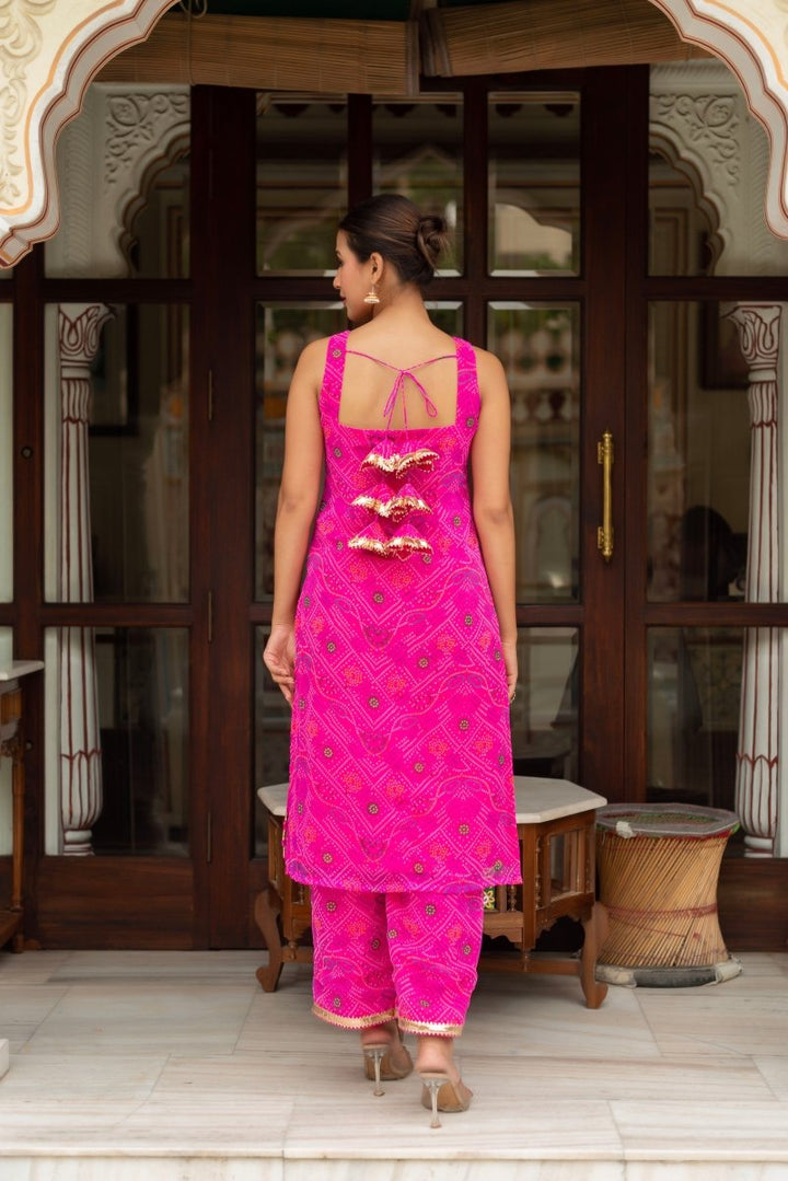 GULABI GALIYAN RADHA PINK BANDHEJ GEORGETTE SUIT SET WITH GEORGETTE DUPATTA - Pomcha Jaipur