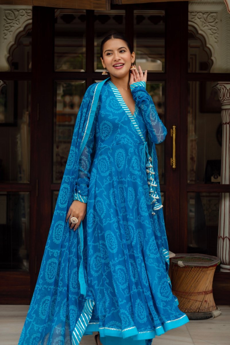 GULABI GALIYAN RANGELA BLUE BANDHEJ GEORGETTE GOTA PATTI ANGRAKHA SET - Pomcha Jaipur