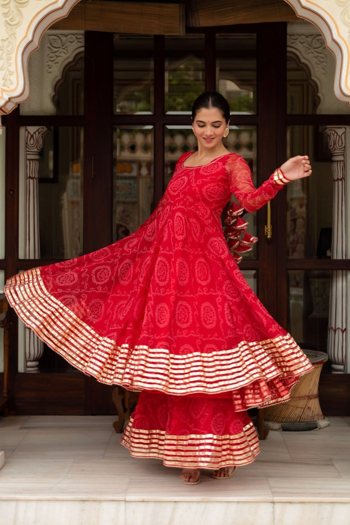 GULABI GALIYAN RED BANDHEJ GEORGETTE GOTA PATTI ANARKALI SET WITH GEORGETTE DUPATTA - Pomcha Jaipur