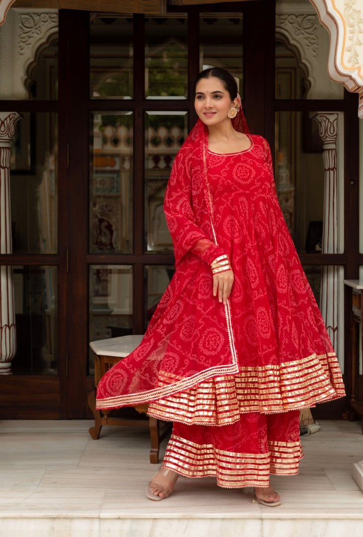 GULABI GALIYAN RED BANDHEJ GEORGETTE GOTA PATTI ANARKALI SET WITH GEORGETTE DUPATTA - Pomcha Jaipur