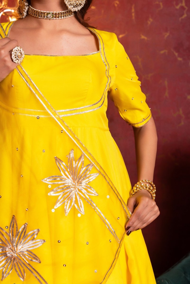 GULFIZAN BASANTI PEELA ORGANZA GOTA-PATTI ANARKALI SUIT SET WITH ORGANZA DUPATTA - Pomcha Jaipur