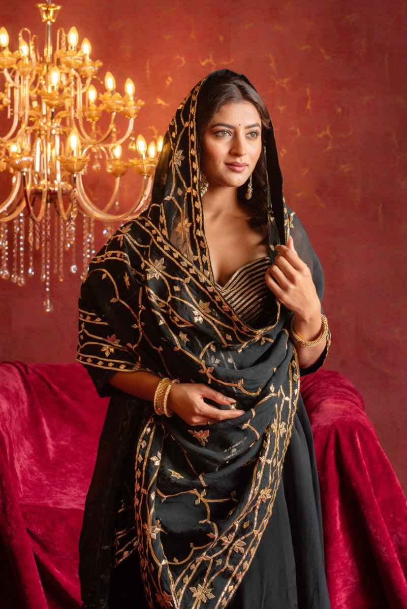 GULFIZAN BLACK BUSTIER NAKHRA ORGANZA ANARKALI SUIT SET WITH HEAVY GOTA PATIWORK DUPATTA - Pomcha Jaipur
