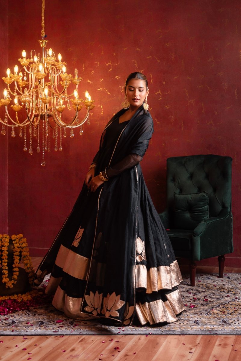 GULFIZAN BLACK GOLD MASTANI ORGANZA KALIDAR ANARKALI SUIT SET WITH ORGANZA DUPATTA - Pomcha Jaipur