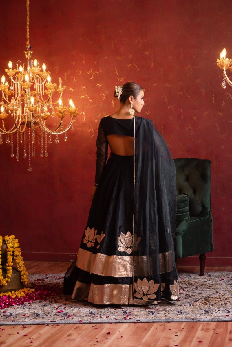 GULFIZAN BLACK GOLD MASTANI ORGANZA KALIDAR ANARKALI SUIT SET WITH ORGANZA DUPATTA - Pomcha Jaipur