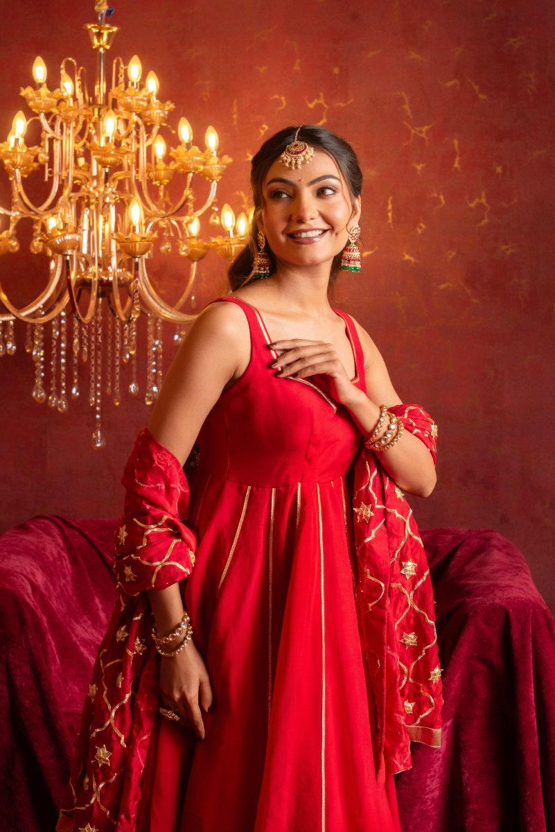 GULFIZAN CHATAK LAAL ORGANZA ANARKALI SET WITH HEAVY GOTA PATTI WORK ORGANZADUPATTA - Pomcha Jaipur
