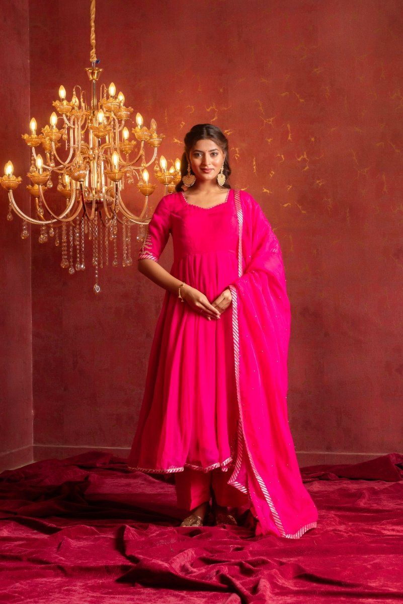GULFIZAN RANI PINK PATAKA HAND-WORK ORGANZA ANARKALI SUIT SET WITH ORGANZA DUPATTA - Pomcha Jaipur