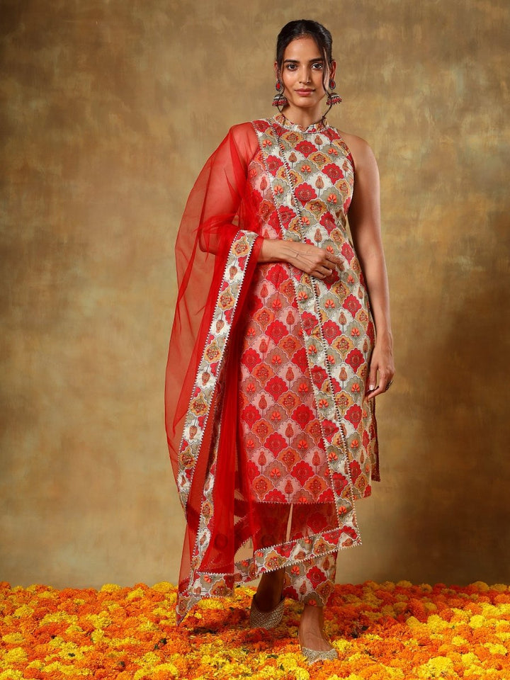 GUZARISH RED HALTER NECK COTTON SUIT SET - Pomcha Jaipur