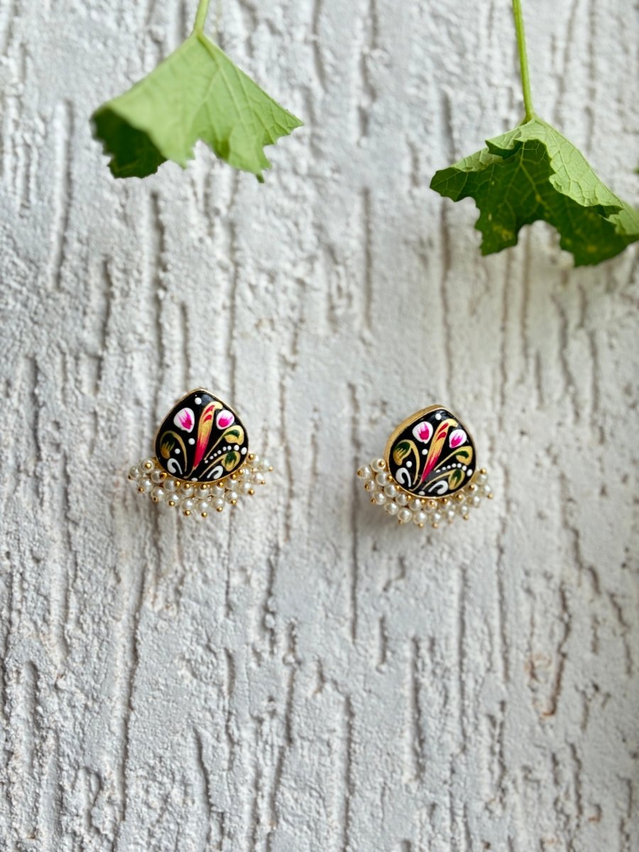 JAIPURI HAND PAINTED STONE PEARL EARRING SET - Pomcha Jaipur